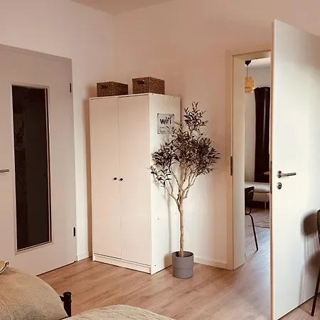 Mit Netflix - Parken - Kueche - Bad Apartment