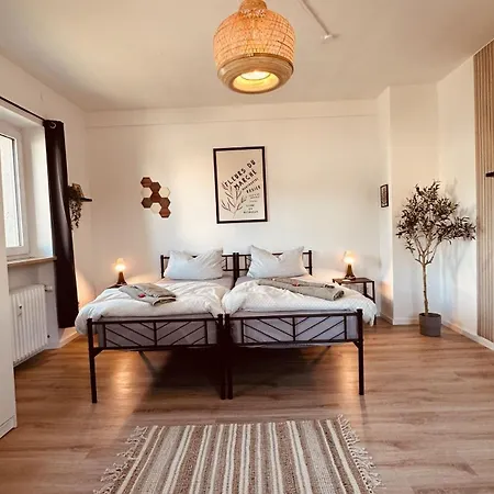 Modernes Apartment - Netflix, Kueche & Parkplatz * Weiden in der Oberpfalz