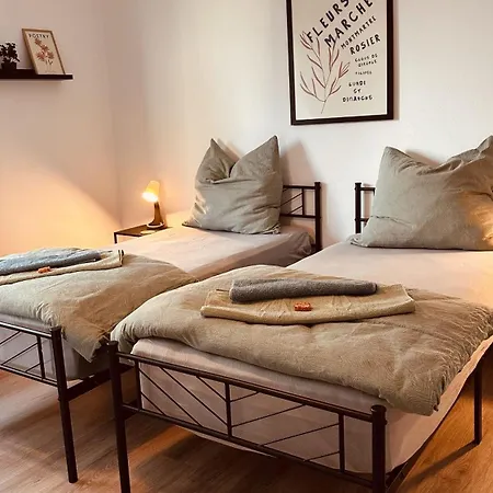Modernes Apartment - Netflix, Kueche & Parkplatz *
